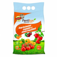 Удобрение Fertilux для овощей и фруктовых деревьев 2.5 кг