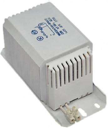 Aproximativ 250 W